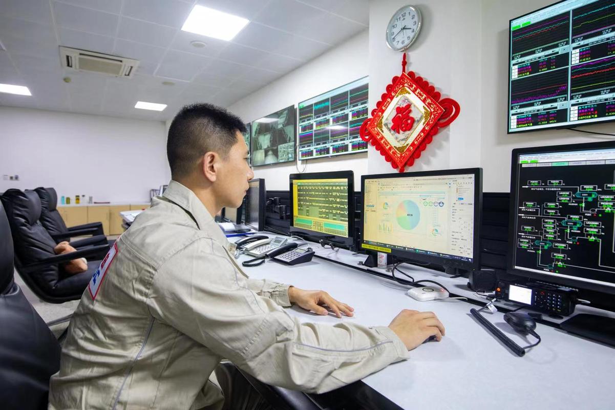 我國(guó)首個(gè)雙頻5g工業(yè)互聯(lián)網(wǎng)智能煉廠全面建成投用